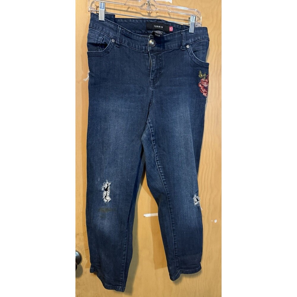 TORRID Crop Classic Skinny Jean Vintage Stretch Heart dark wash distressed sz 20